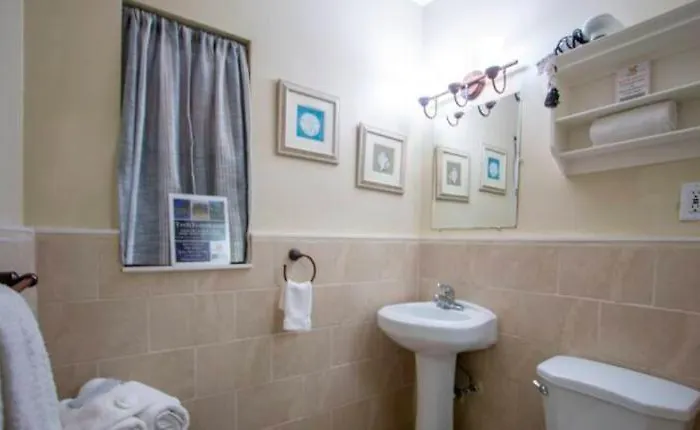 Coconut Grove - Entire For Your Group! * Clearwater Beach