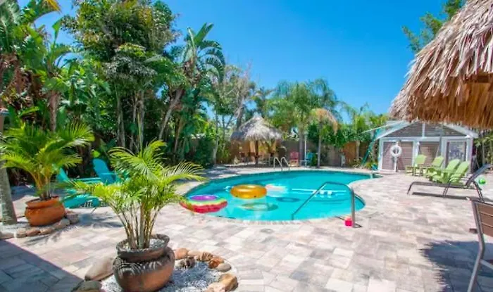 Coconut Grove - Entire For Your Group! Сasa de vacaciones Clearwater Beach
