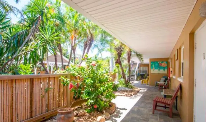 Coconut Grove - Entire For Your Group! Clearwater Beach